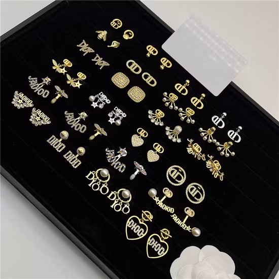 Poubelle Poubelle en métal Meilleures poubelles en acier inoxydable Luxe médical séparé avec pédale Recycler Cuisine Extérieure 2 Deux 60L